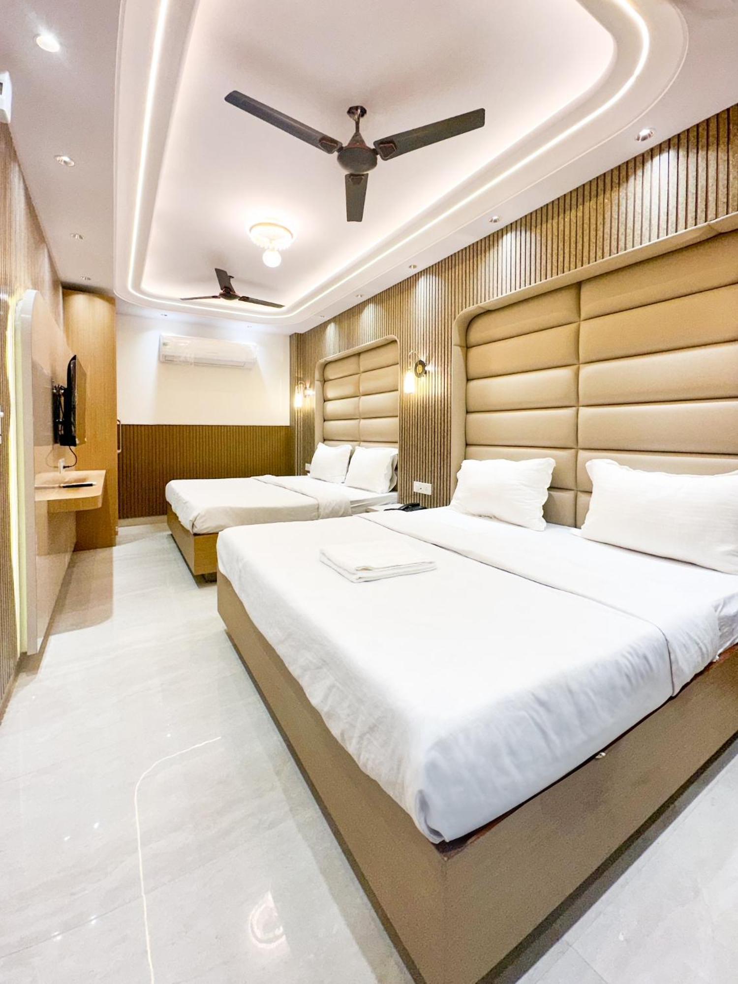 Delhi Delight Premium Bed & Breakfast Ню Делхи Екстериор снимка