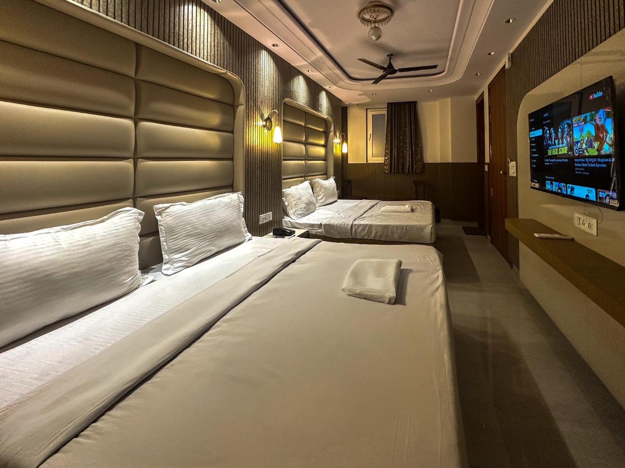 Delhi Delight Premium Bed & Breakfast Ню Делхи Екстериор снимка