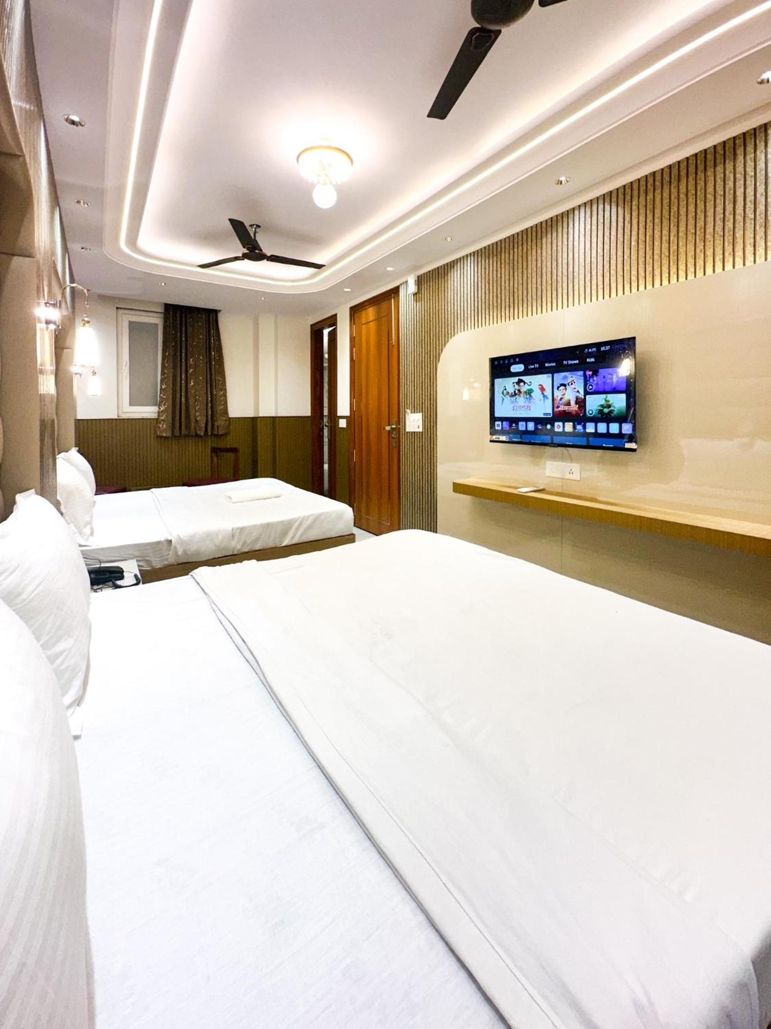 Delhi Delight Premium Bed & Breakfast Ню Делхи Екстериор снимка