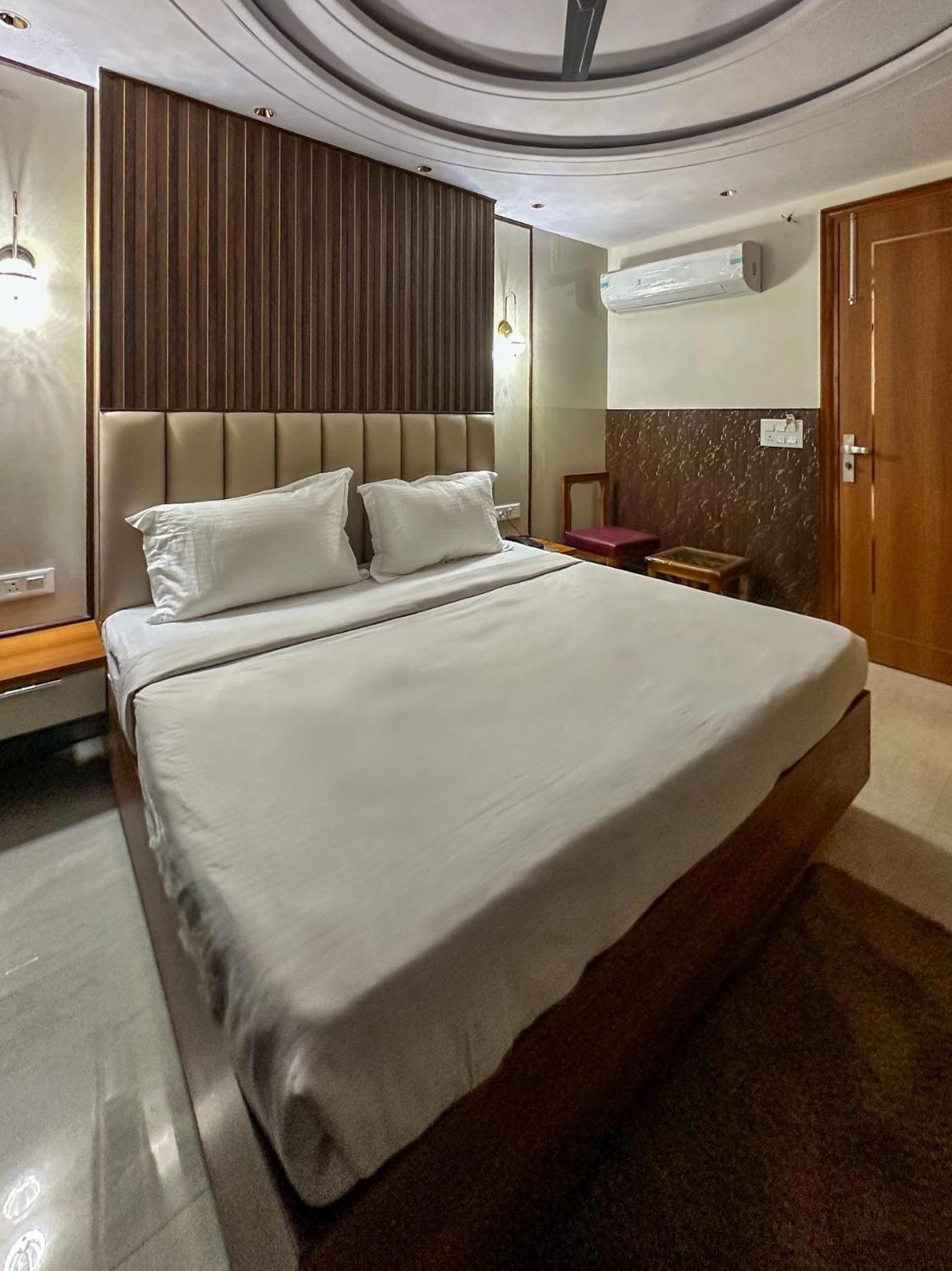 Delhi Delight Premium Bed & Breakfast Ню Делхи Екстериор снимка