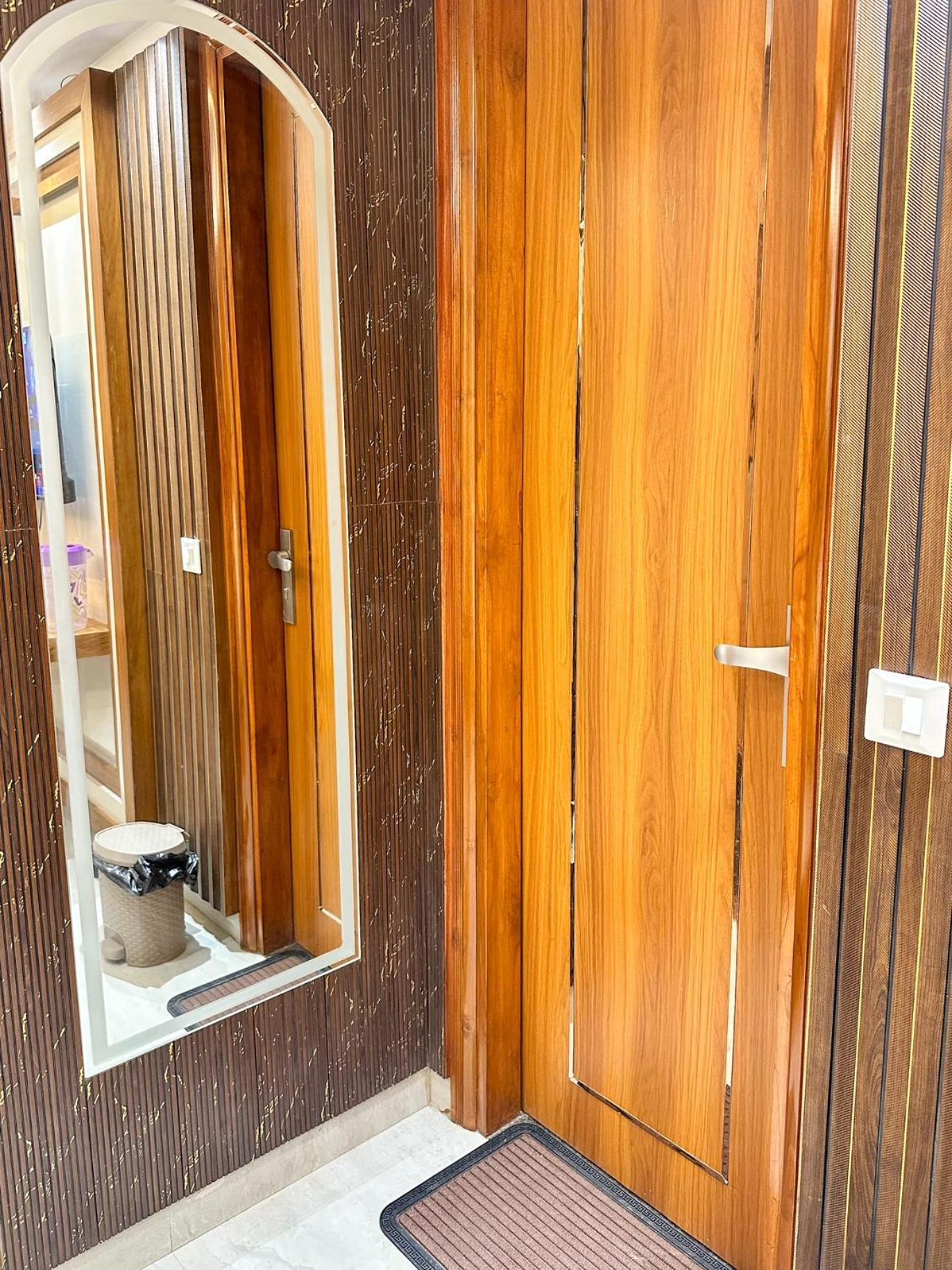 Delhi Delight Premium Bed & Breakfast Ню Делхи Екстериор снимка