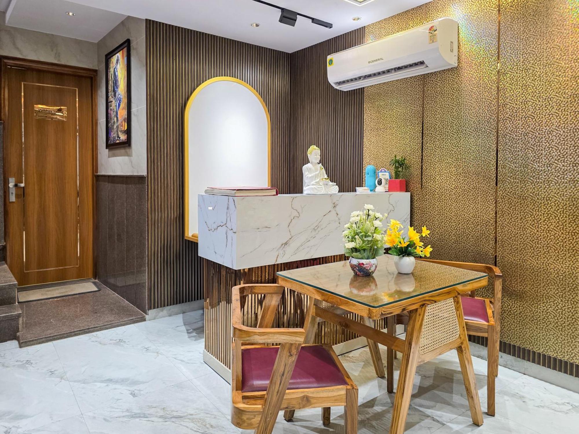 Delhi Delight Premium Bed & Breakfast Ню Делхи Екстериор снимка