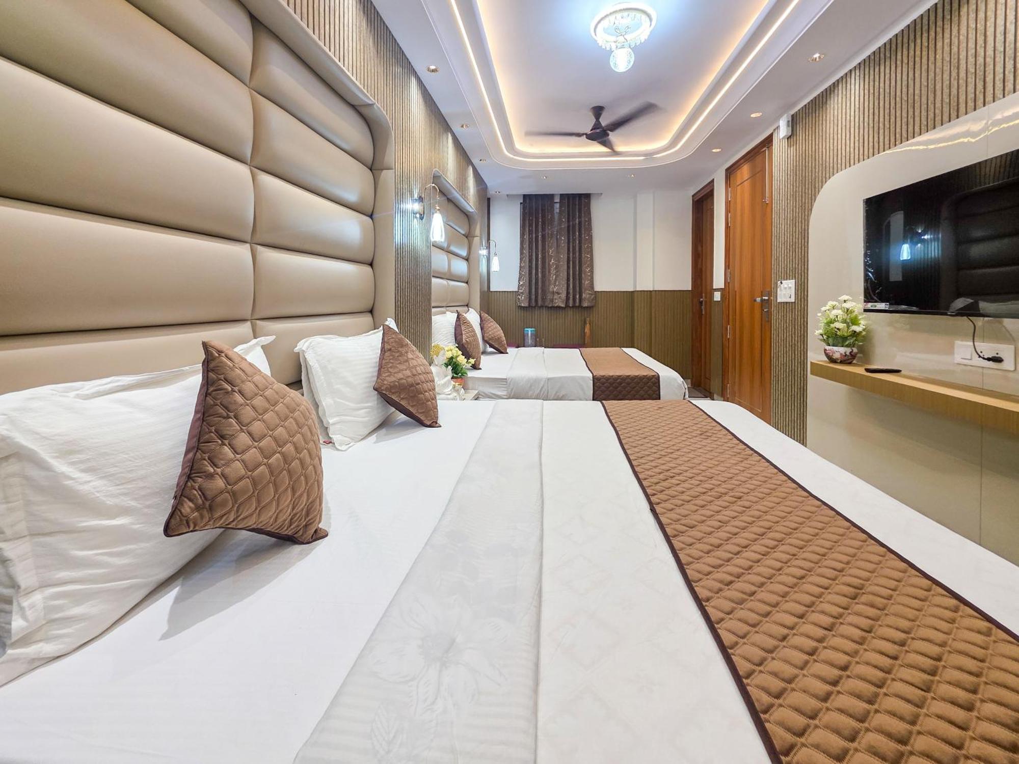 Delhi Delight Premium Bed & Breakfast Ню Делхи Екстериор снимка
