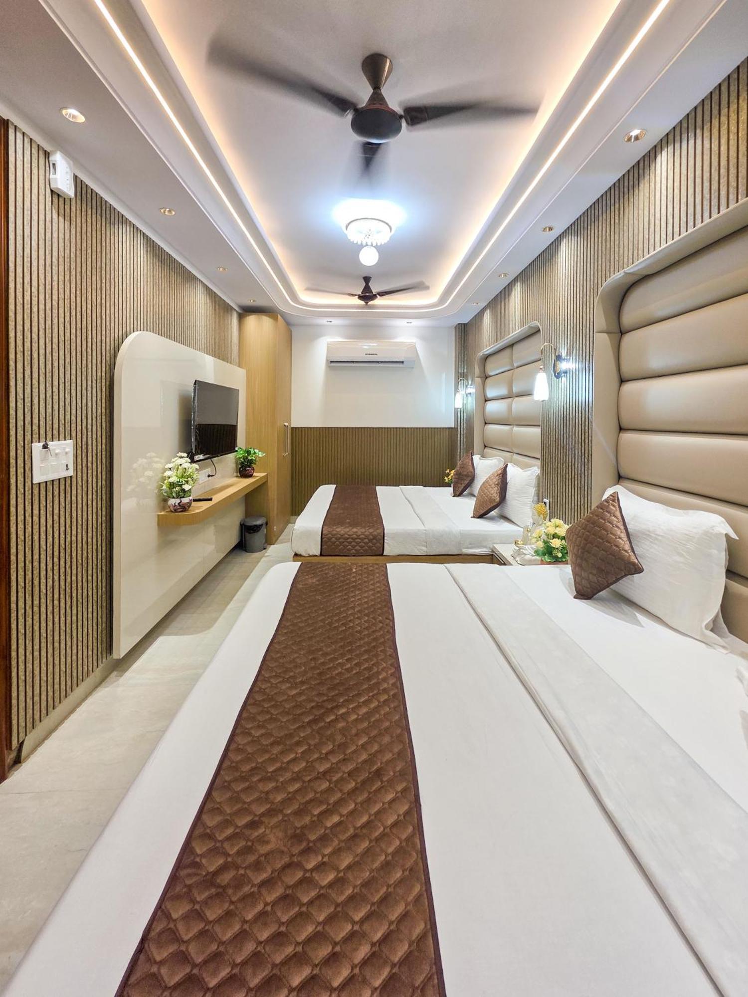 Delhi Delight Premium Bed & Breakfast Ню Делхи Екстериор снимка