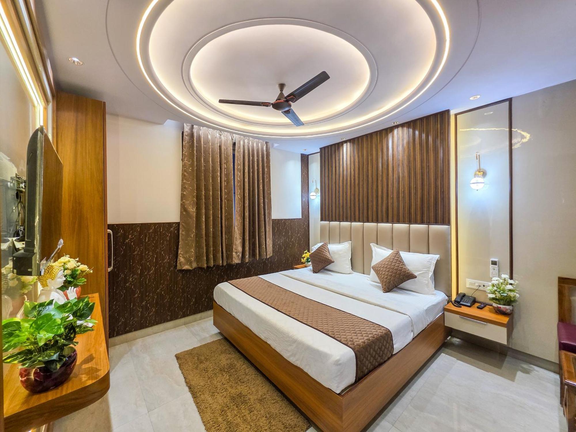Delhi Delight Premium Bed & Breakfast Ню Делхи Екстериор снимка