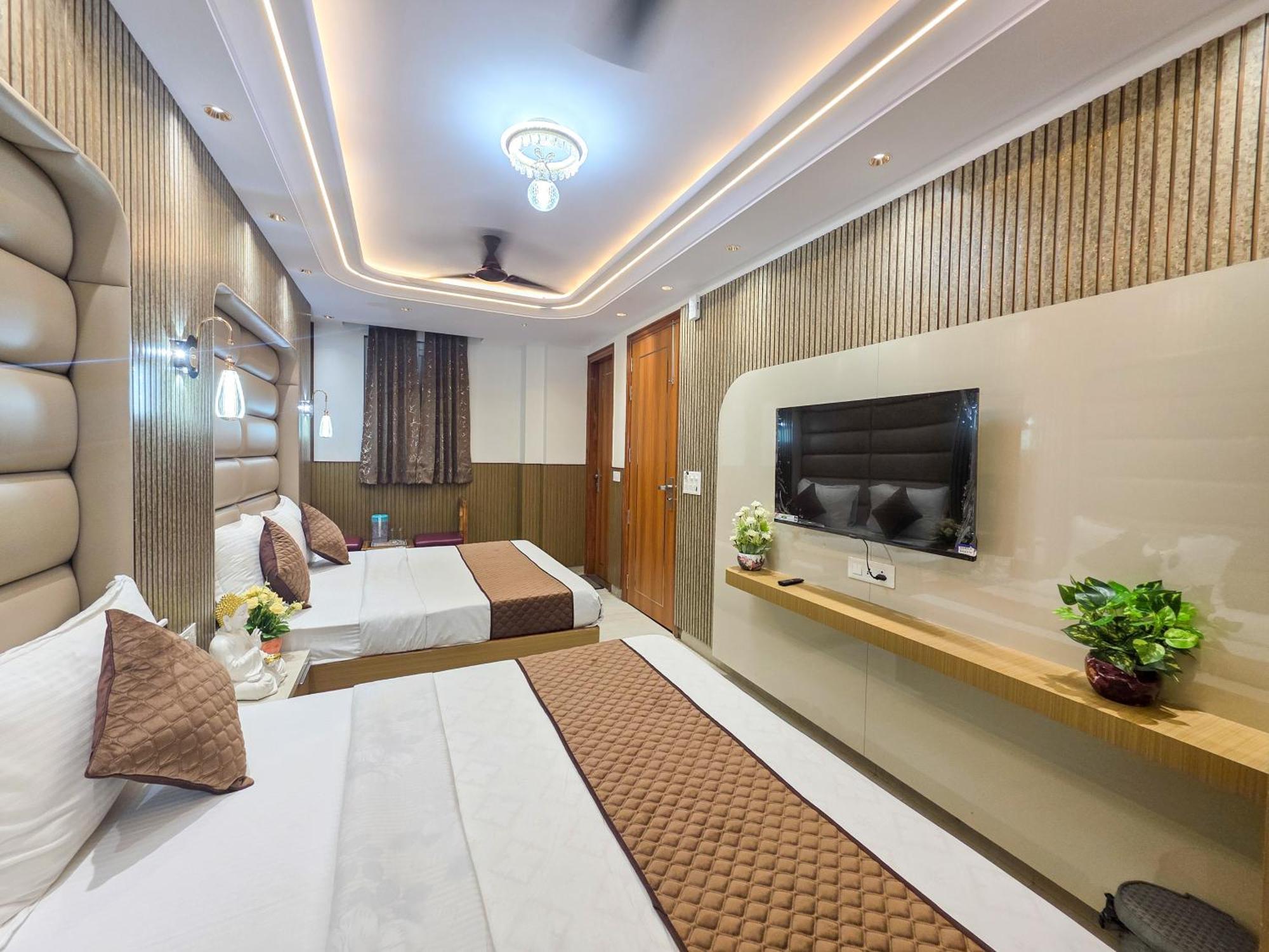 Delhi Delight Premium Bed & Breakfast Ню Делхи Екстериор снимка